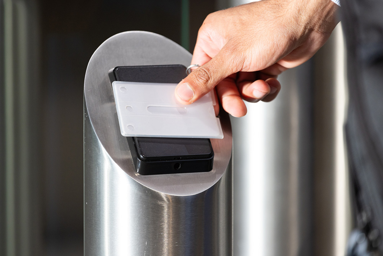 Zutritts­kontrolle bei Remo Heyde Elektroinstallation & Service in Tröbitz